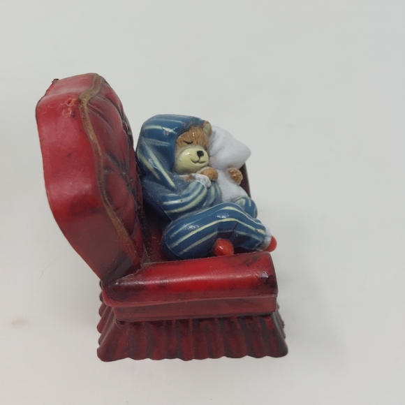 Wangs International Sleeping Bear On A Chair Figure Plastic Christmas Decoration - Picture 5 of 7
